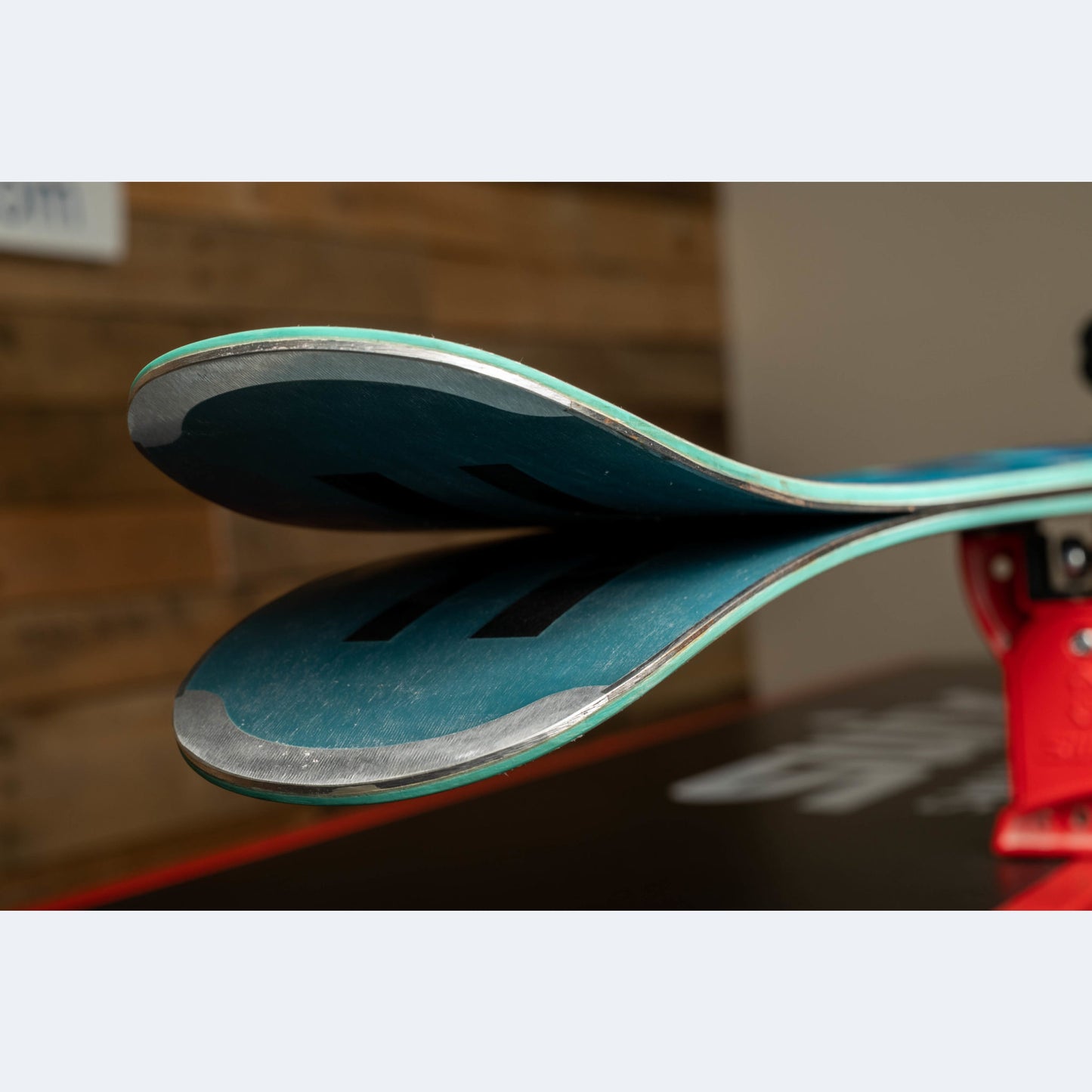 2023 Liberty Evolv 90 Skis