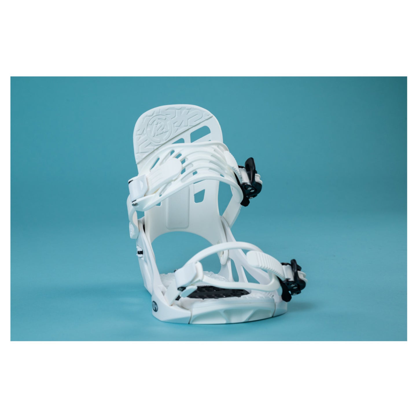2025 K2 Kandi Junior Snowboard With K2 You+h Boots and K2 You+h Bindings