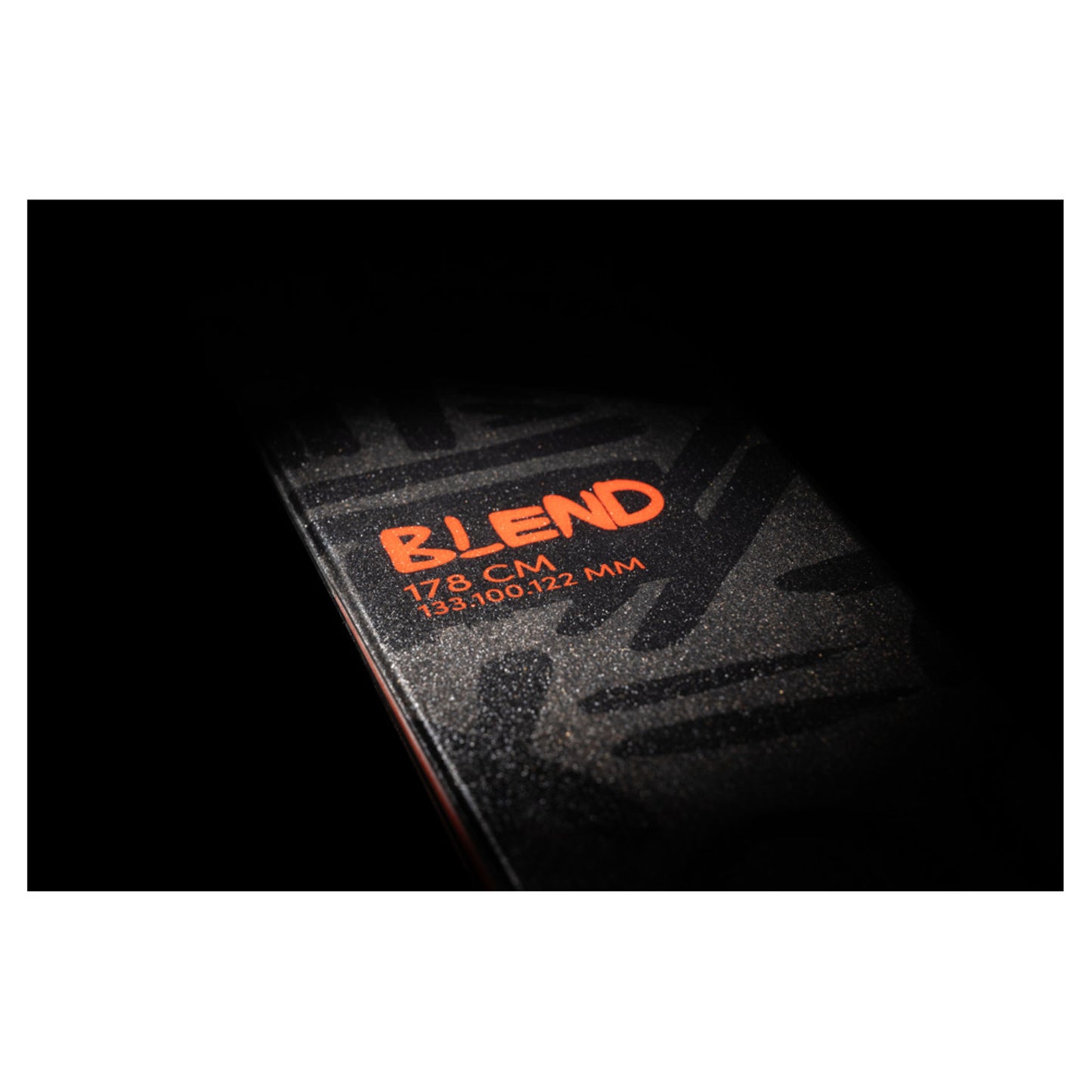 2024 Line Blend Ski