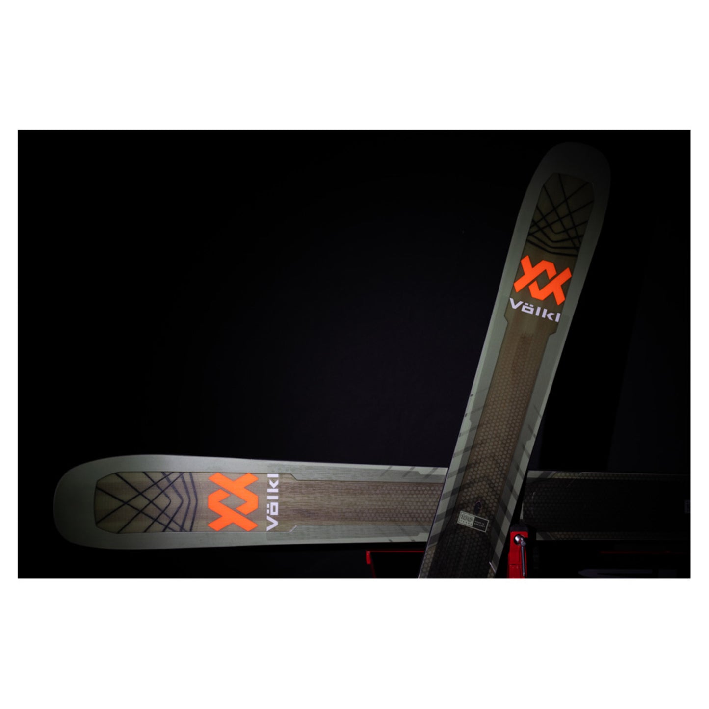 2024 Volkl Mantra 102 Ski