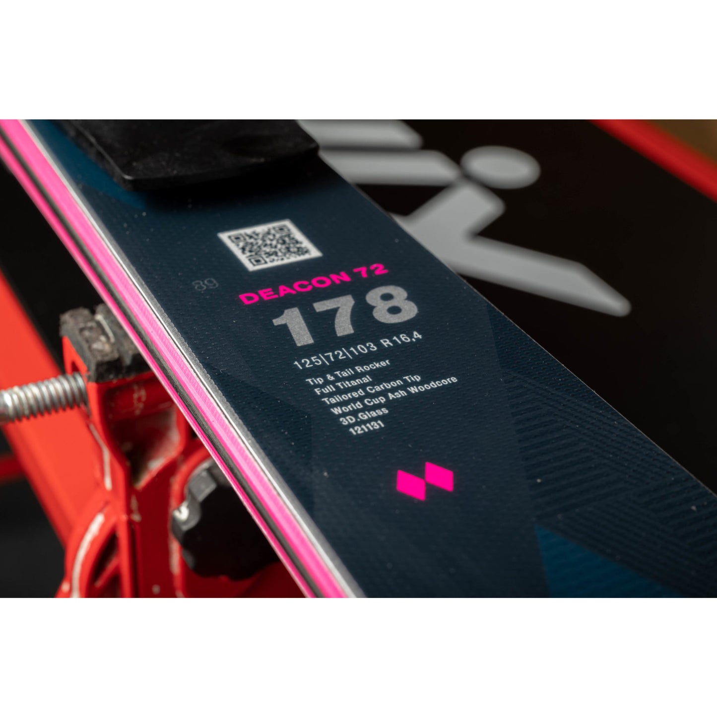2023 Volkl Deacon 72 Master Skis