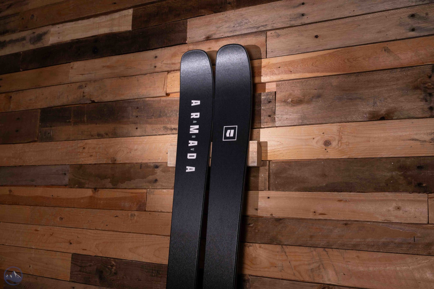 2026 Armada ARV 100 Skis