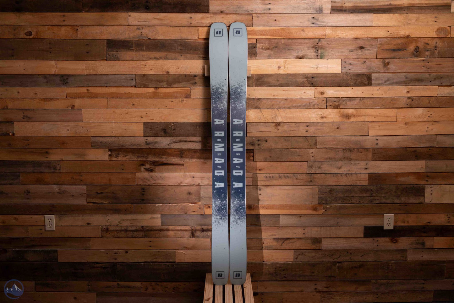2026 Armada ARV 100 Skis
