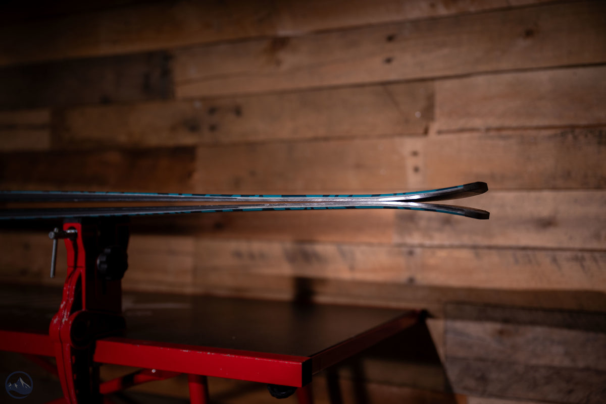 2027 Armada Antimatter 88 W Skis