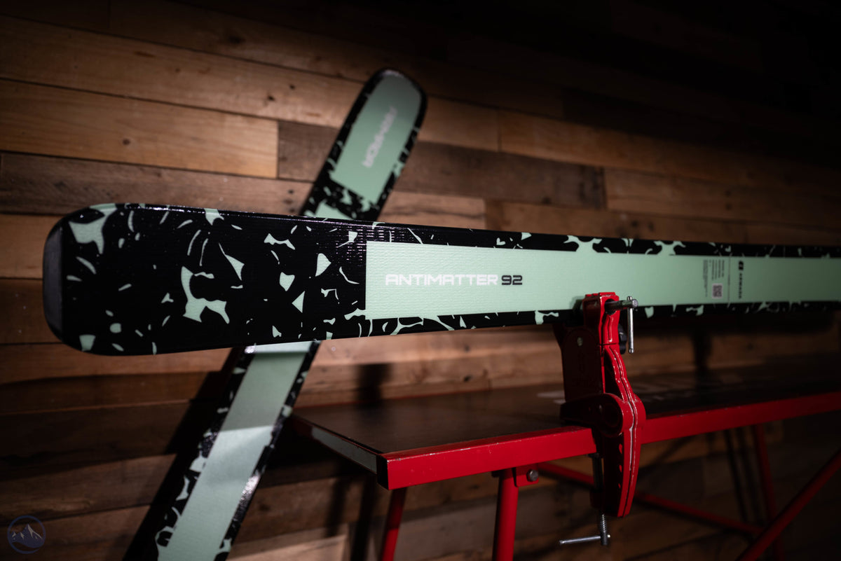 2027 Armada Antimatter 92 W Skis