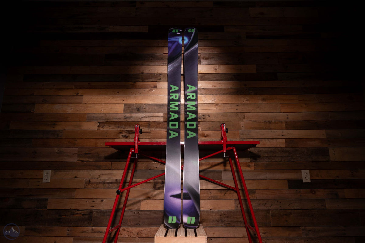 2027 Armada ARV 106 Skis