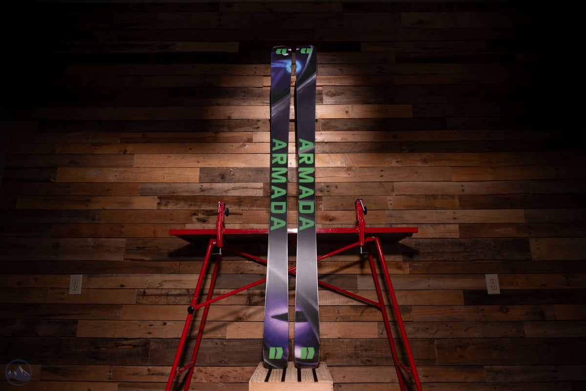 2027 Armada ARV 88 Skis
