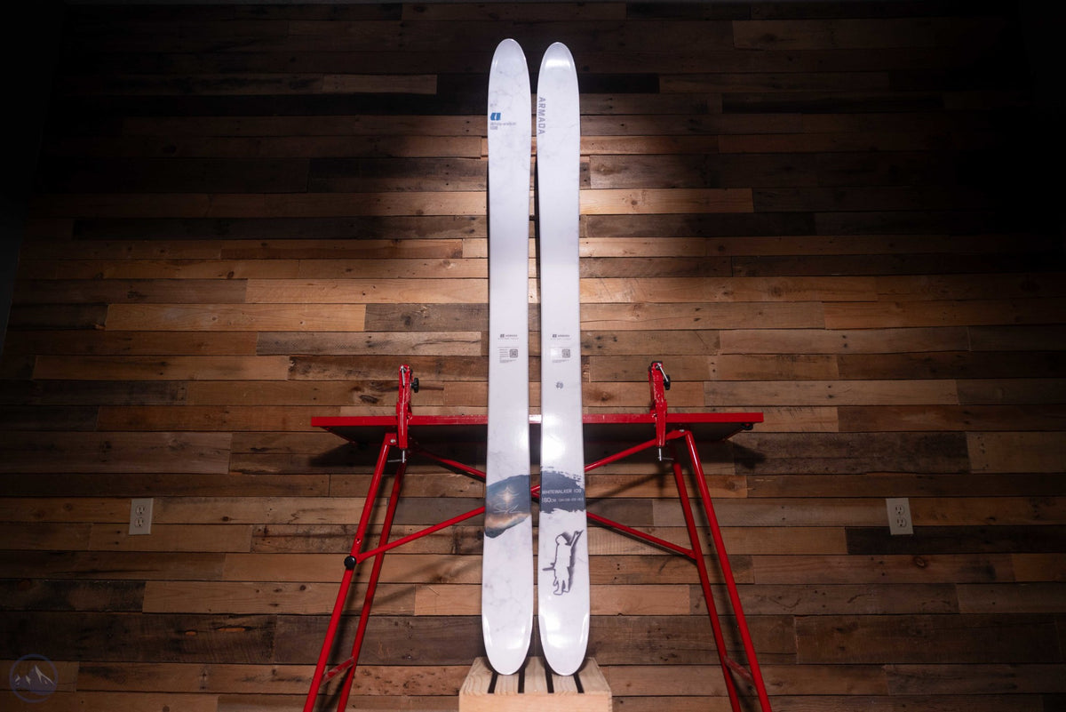 2027 Armada Whitewalker 108 Skis