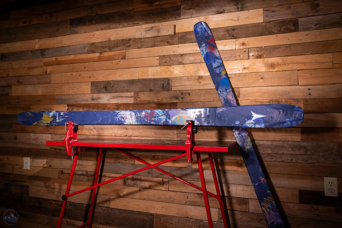 2027 Atomic Bent 90 Skis