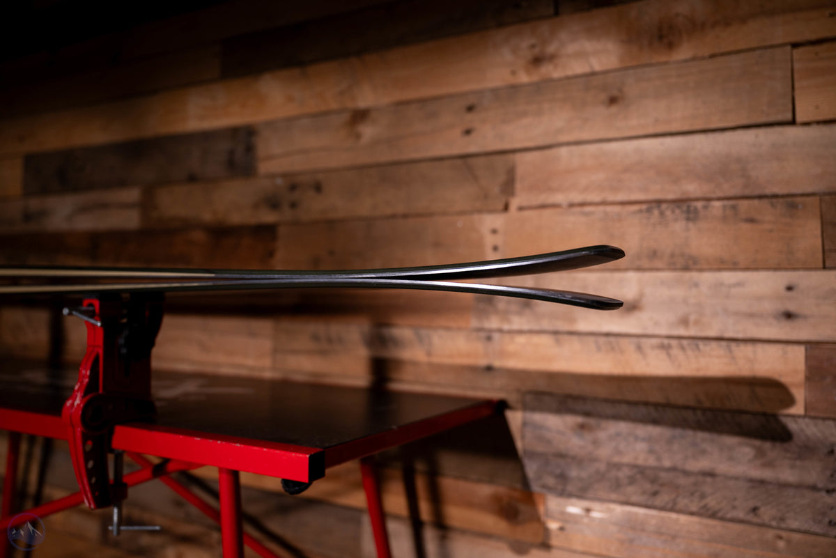2027 Atomic Maverick 105 CTI Skis