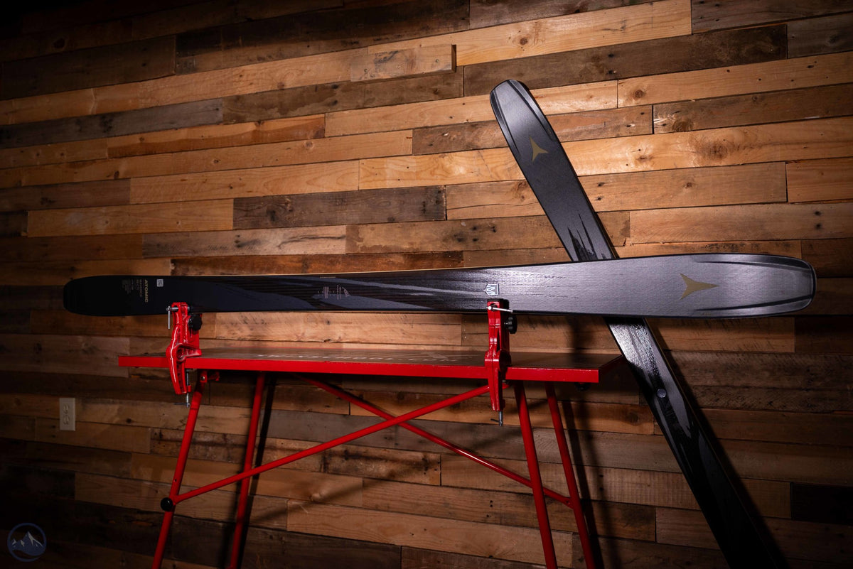 2027 Atomic Maverick 88 CTI Skis