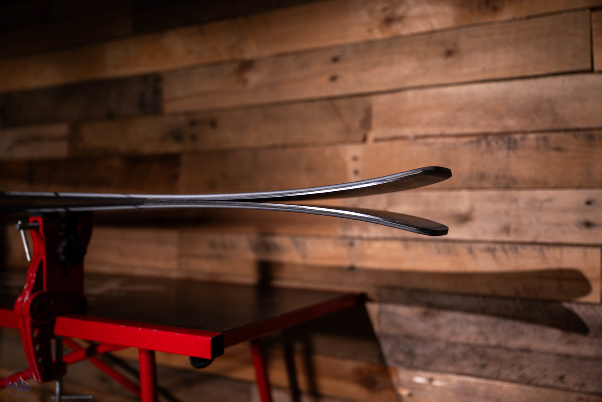 2027 Atomic Maverick 115 CTI Skis