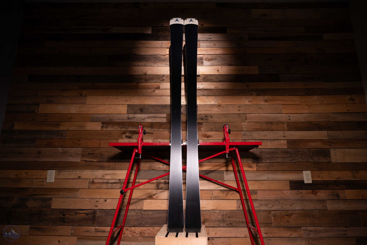 2027 Atomic Redster Q9 Revoshock S W/ I12 GW Binding