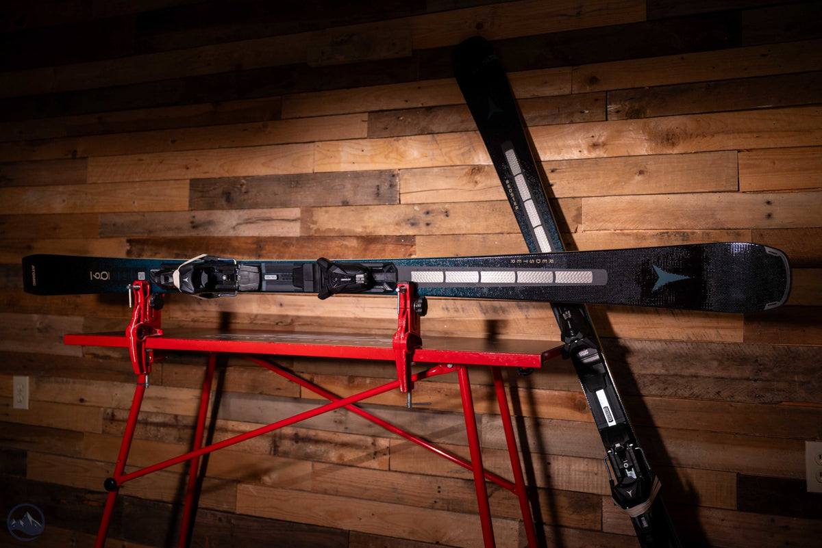 2027 Atomic Redster Q9 Revoshock S W/ I12 GW Binding