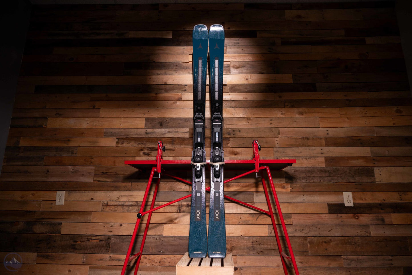 2027 Atomic Redster Q9.8 Revoshock S W/ I12 GW Binding