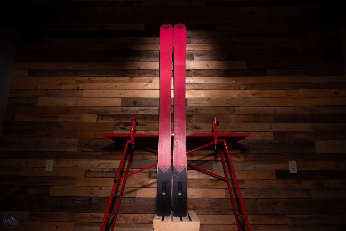 2027 Black Crows Camox Freebird Skis W/ Skins Set with Tyrolia Attack 14 GW Bindings