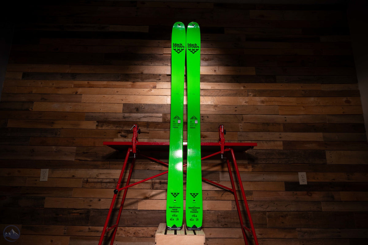 2027 Black Crows Navis Freebird Skis W/ Skins Set with Tyrolia Attack 14 GW Bindings