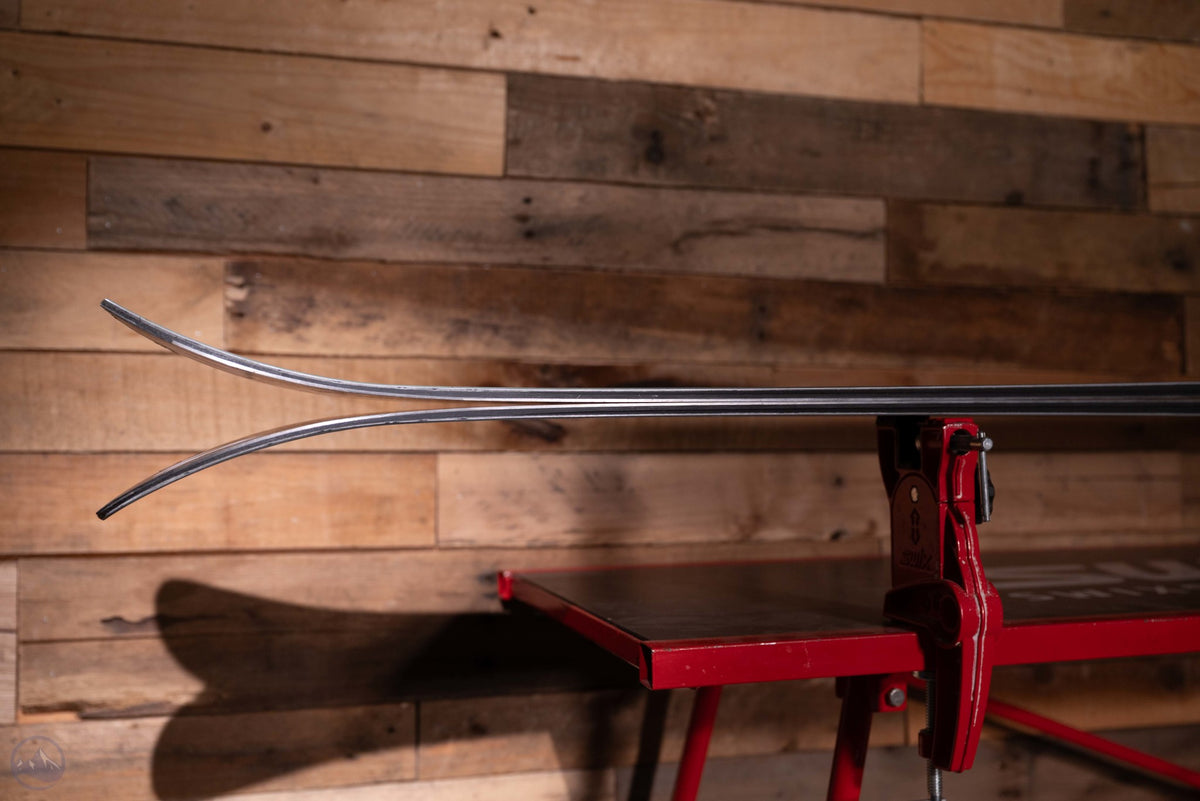 2027 Volkl Mantra 102 Skis