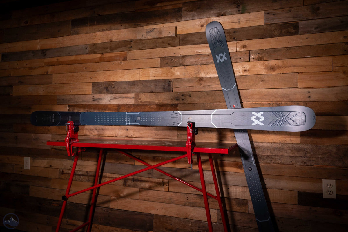 2027 Volkl Mantra 84 Skis