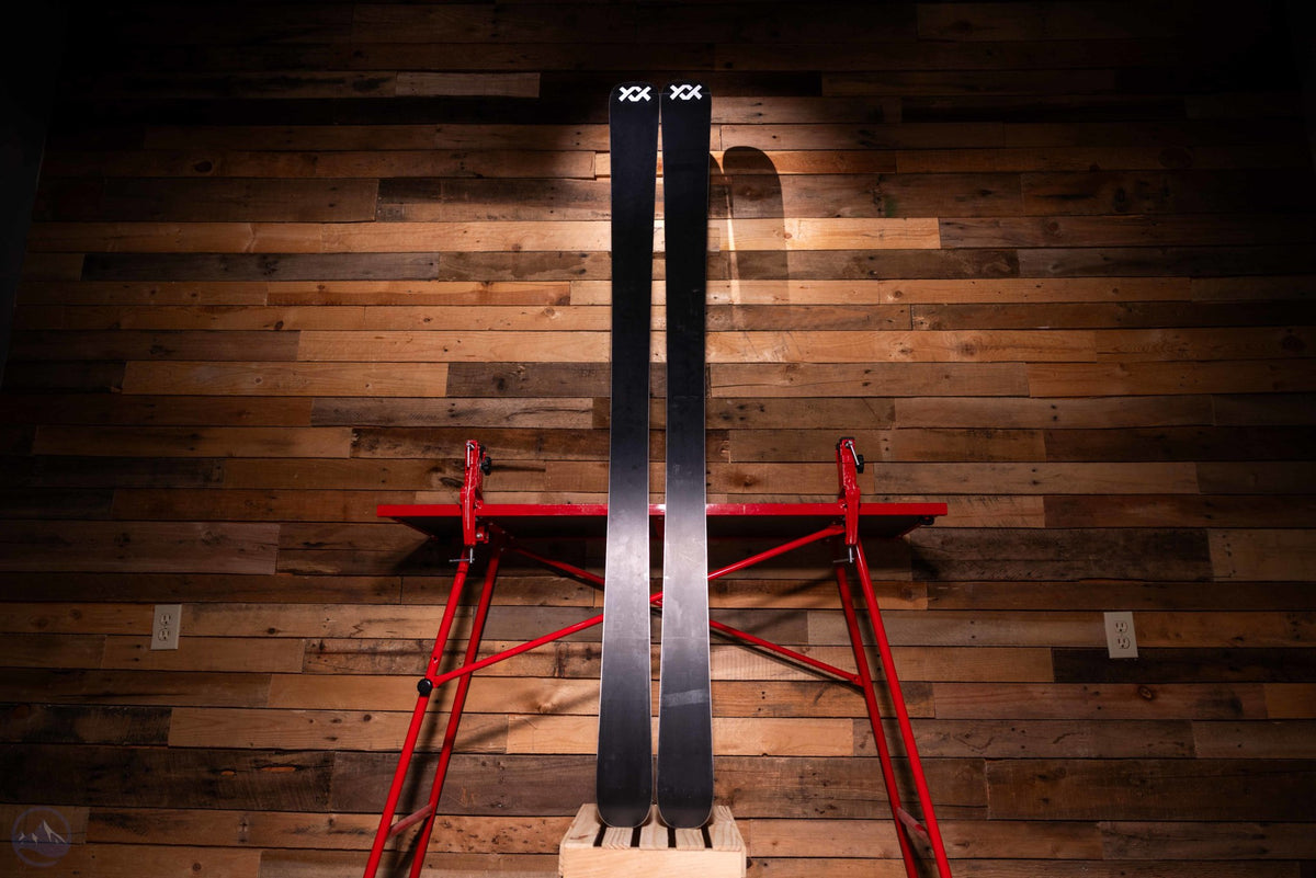 2027 Volkl Mantra 84 Skis