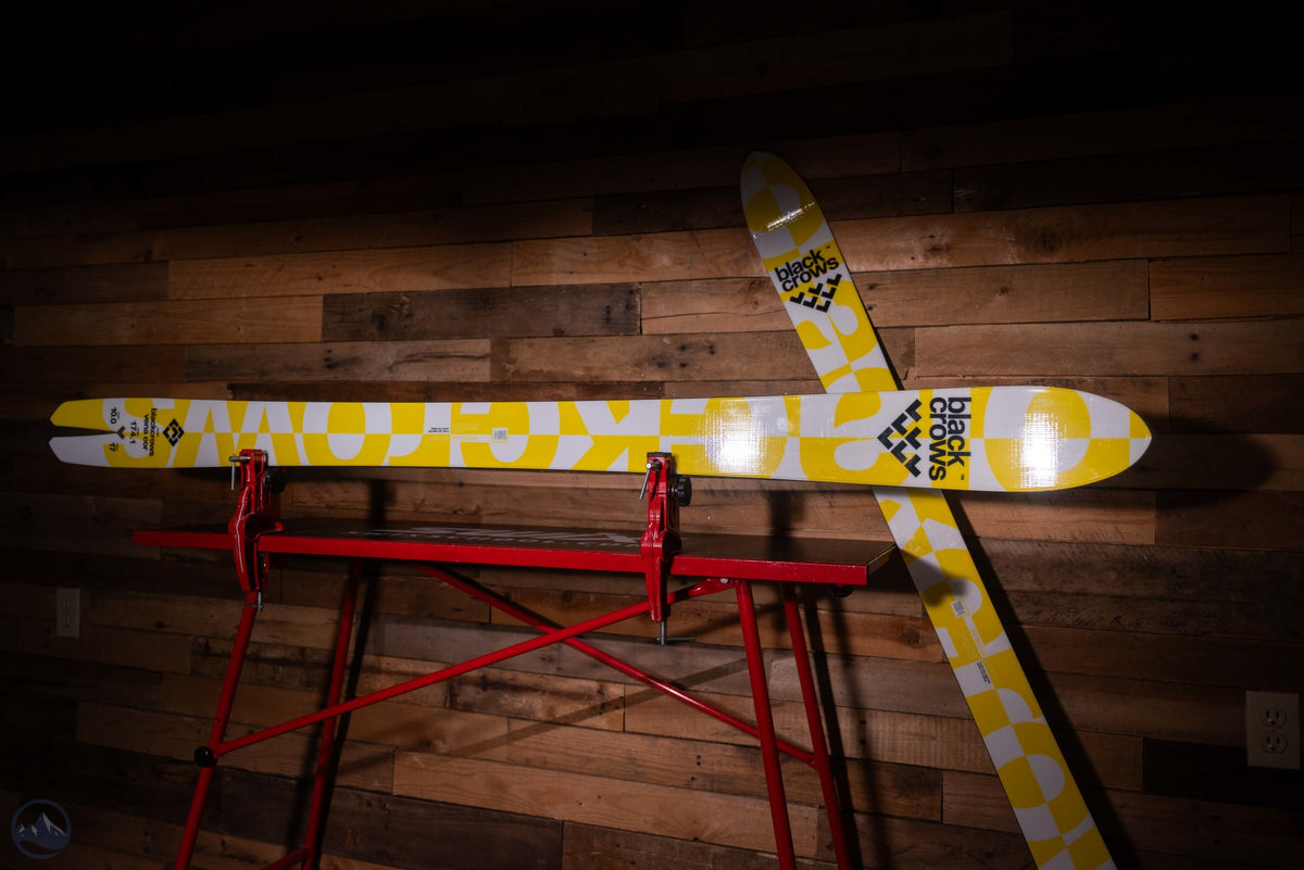 2027 Black Crows Vena Cor Skis with Tyrolia Attack 14 GW Bindings