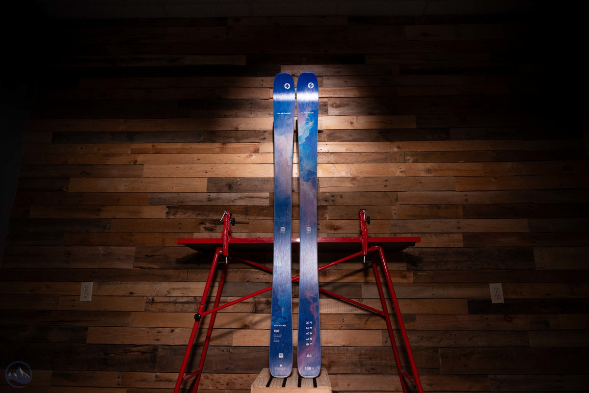 2027 Blizzard Black Pearl 88 Women's Skis