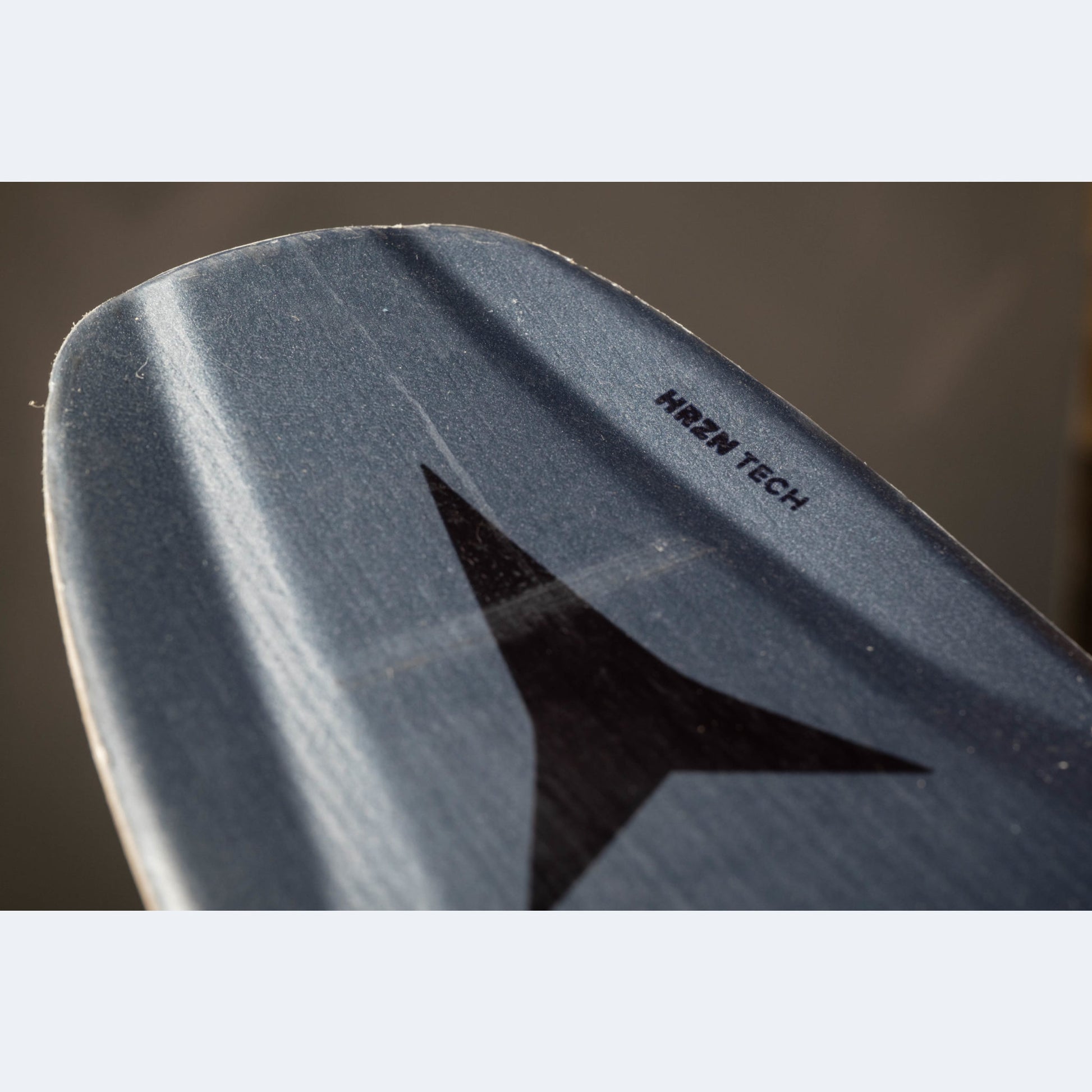 2023 Atomic Maverick 100 TI Skis