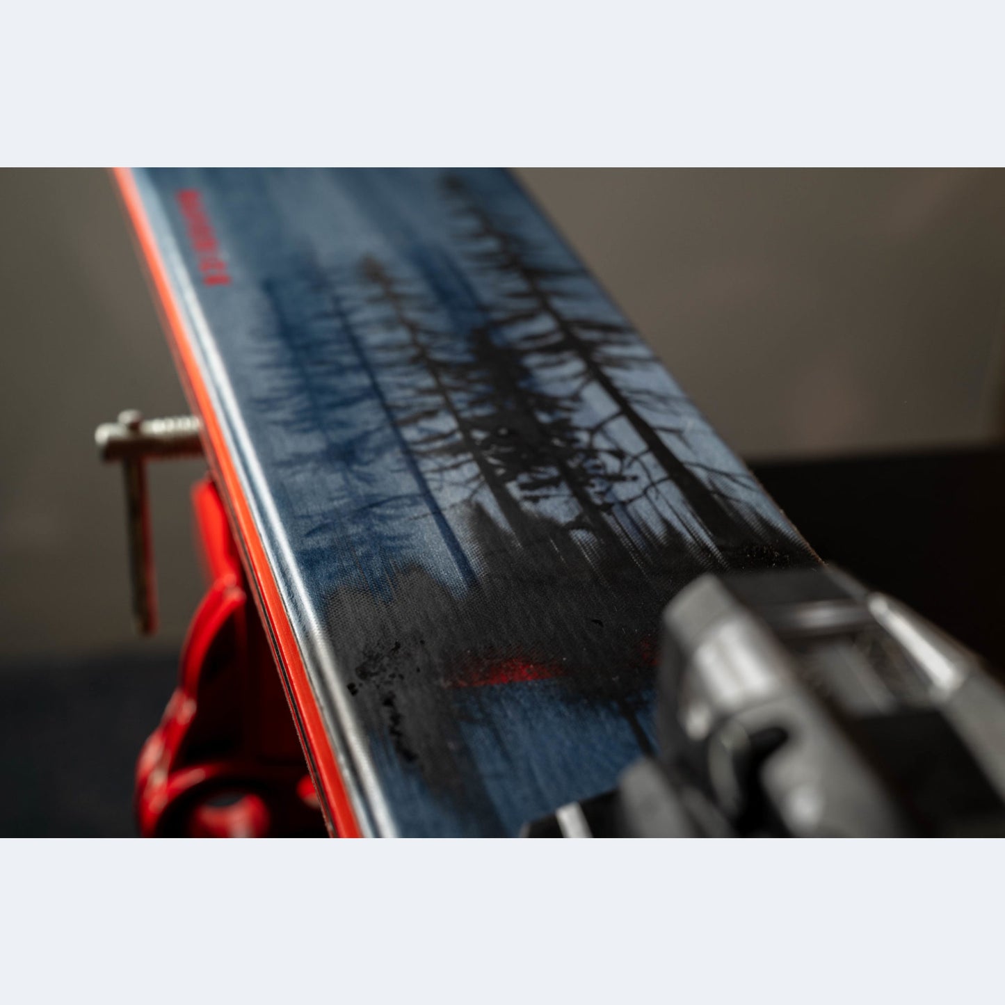 2023 Atomic Maverick 86 C Skis