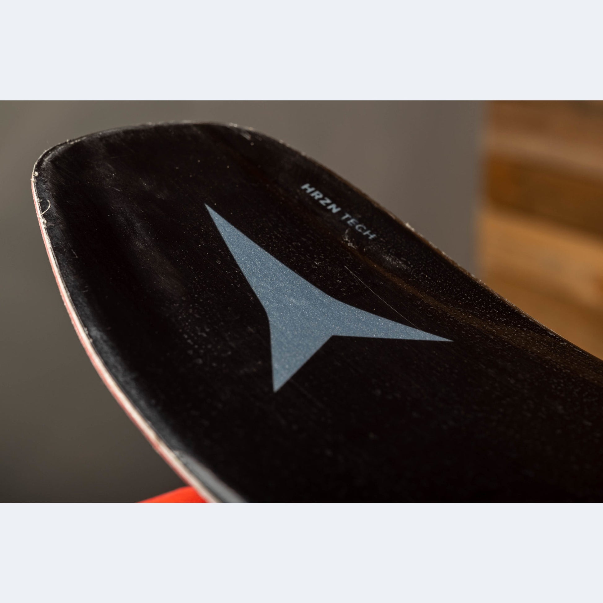 2023 Atomic Maverick 88 TI Skis