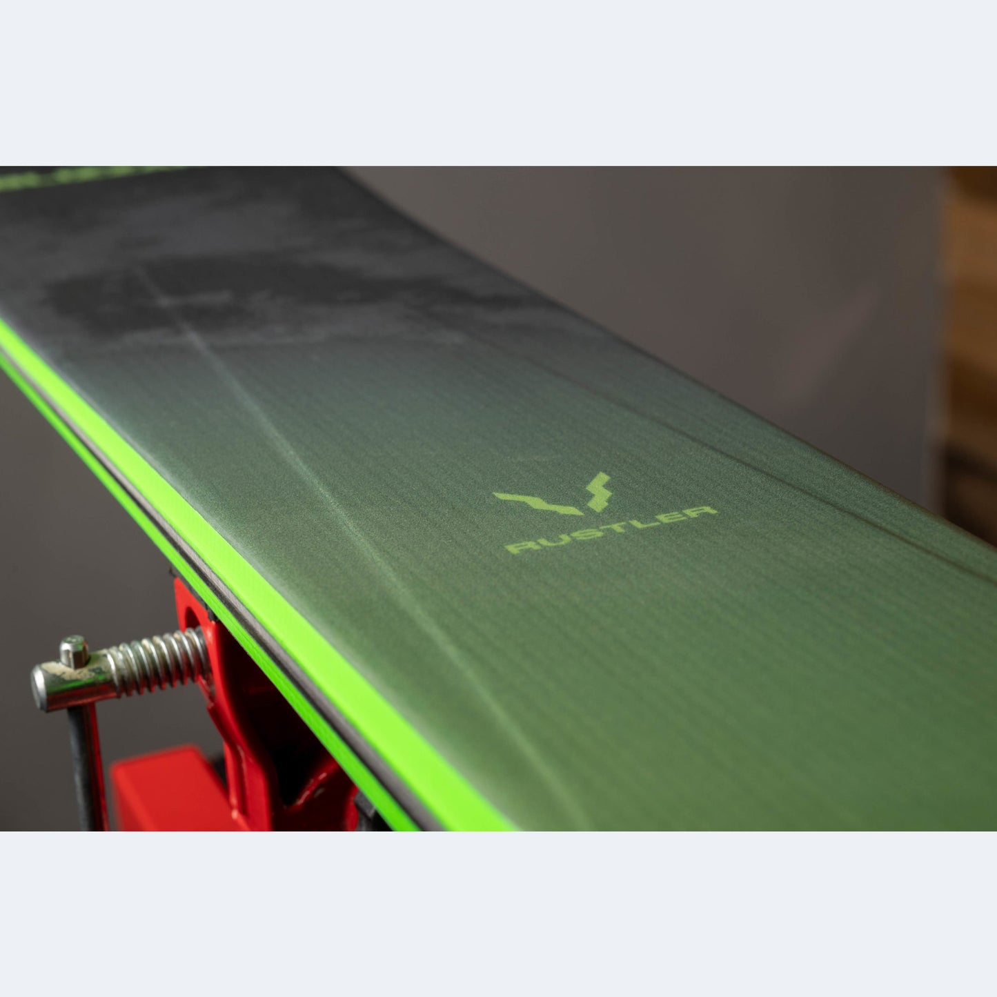 2023 Blizzard Rustler 9 Skis