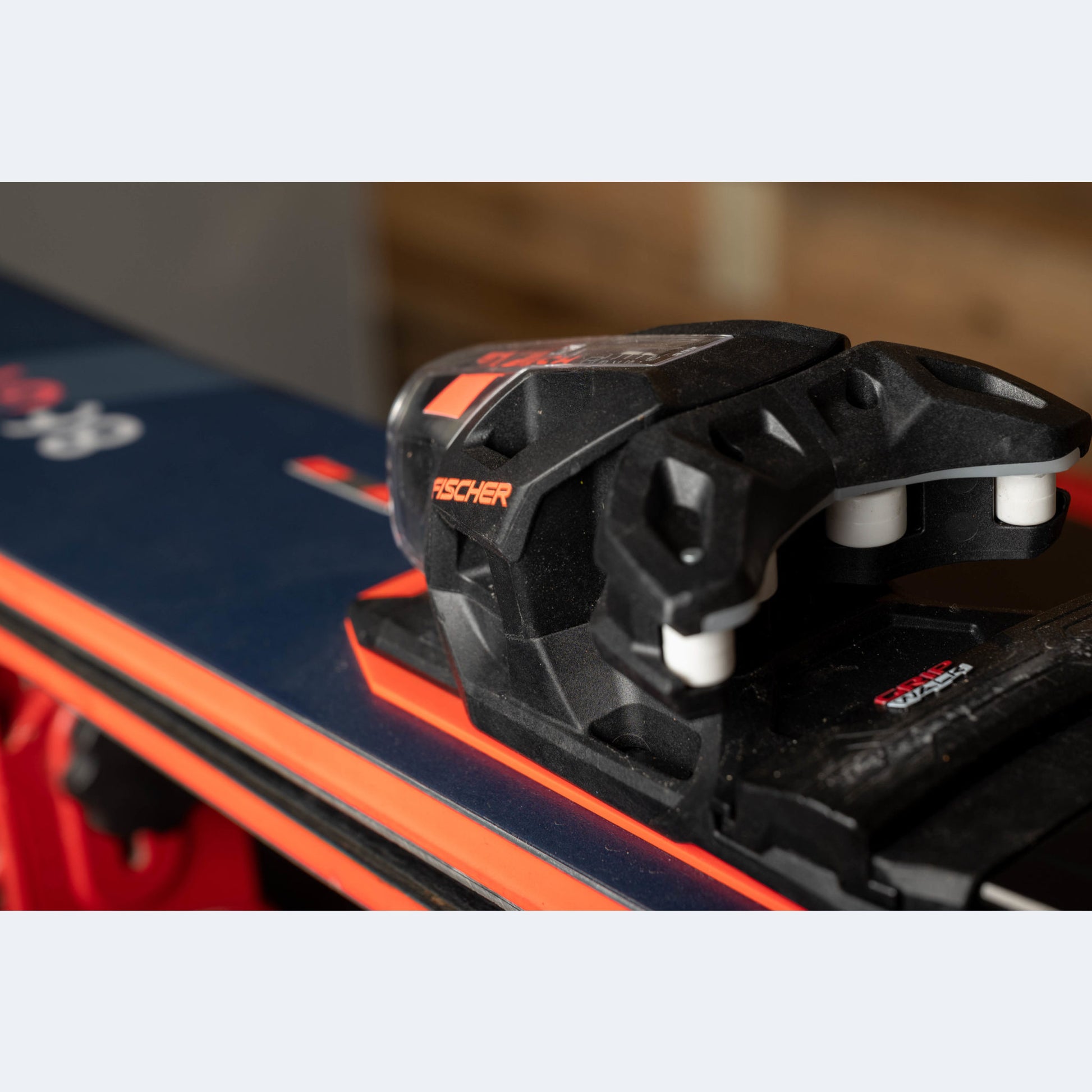 2023 Fischer RC ONE 86 GT Skis w/ RSW 12 GW Powerrail Bindings