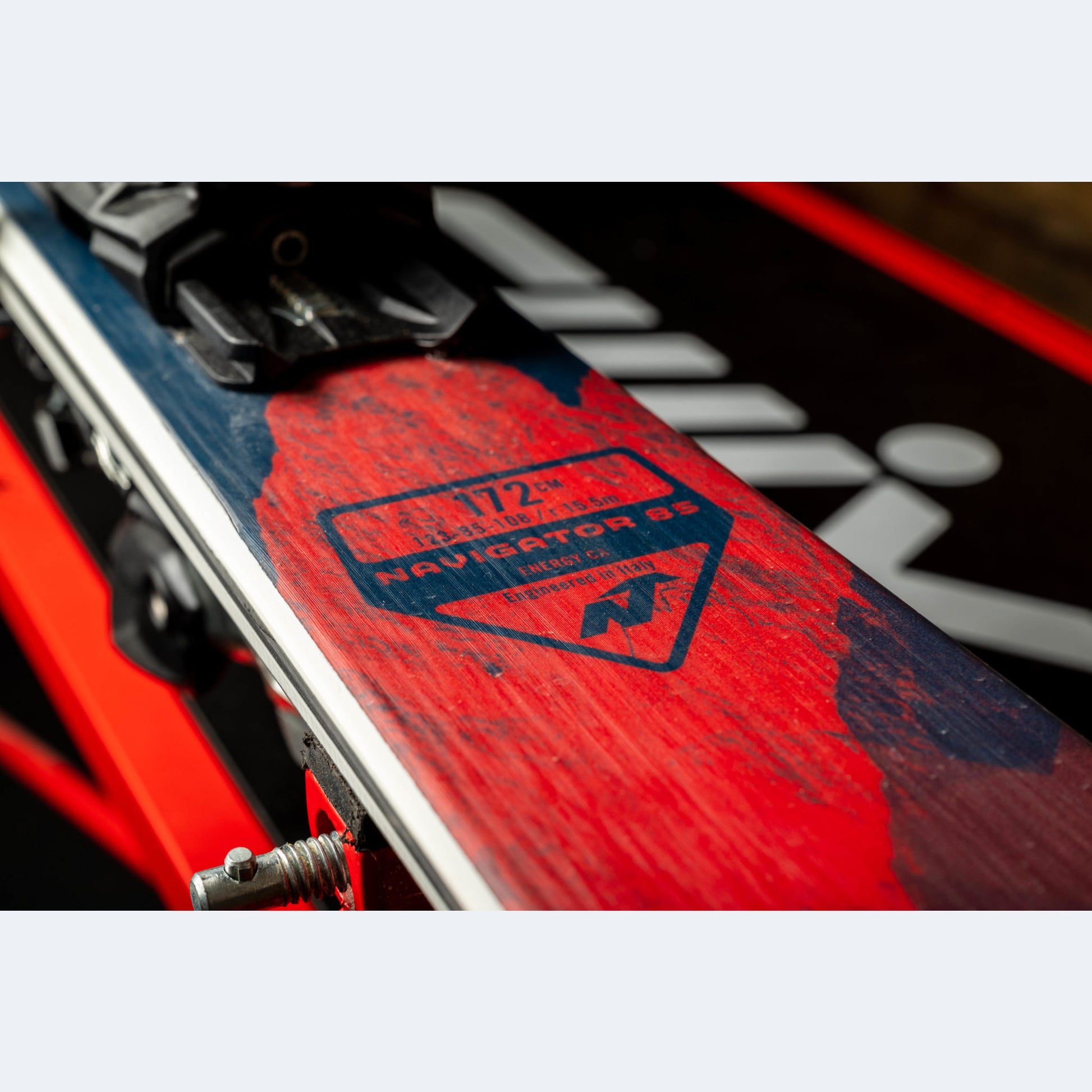 2023 Nordica Navigator 85 Skis w/ TP2 Light 11 FDT Bindings