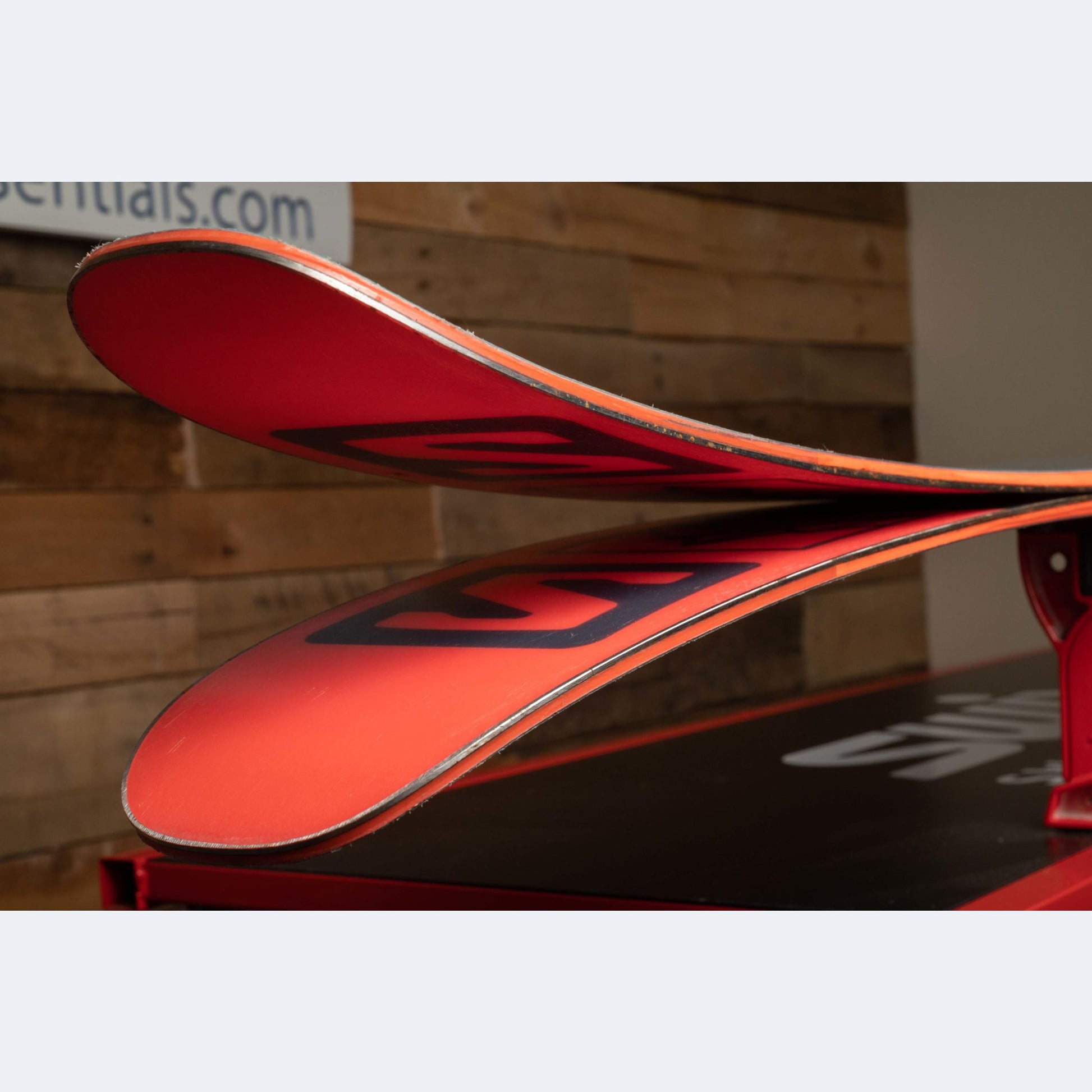 2023 Salomon QST 98 Skis