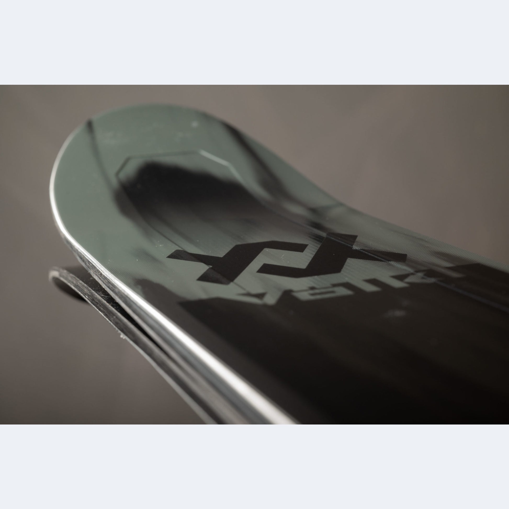 2023 Volkl Katana 108 Skis