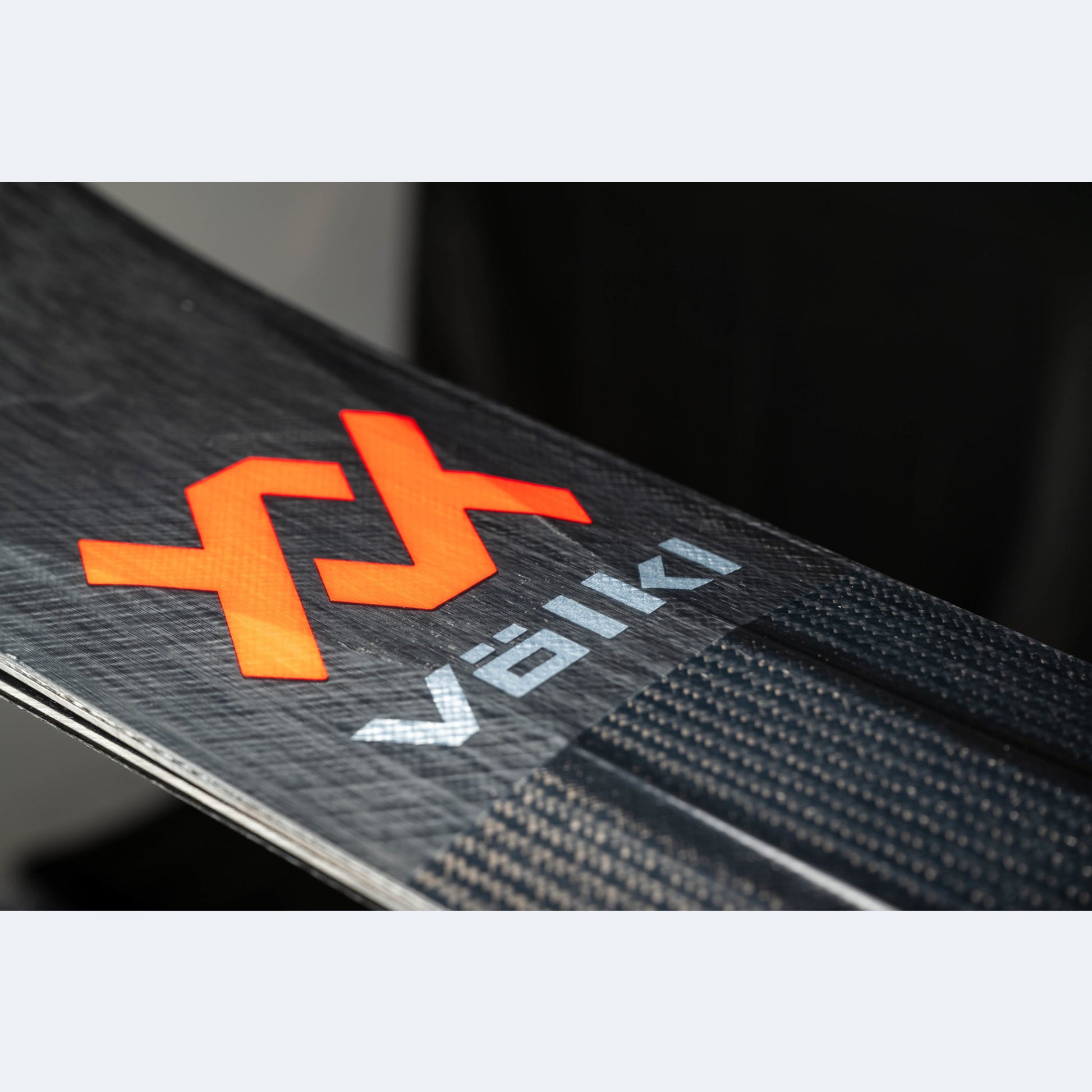 2023 Volkl Mantra V-Werks Skis