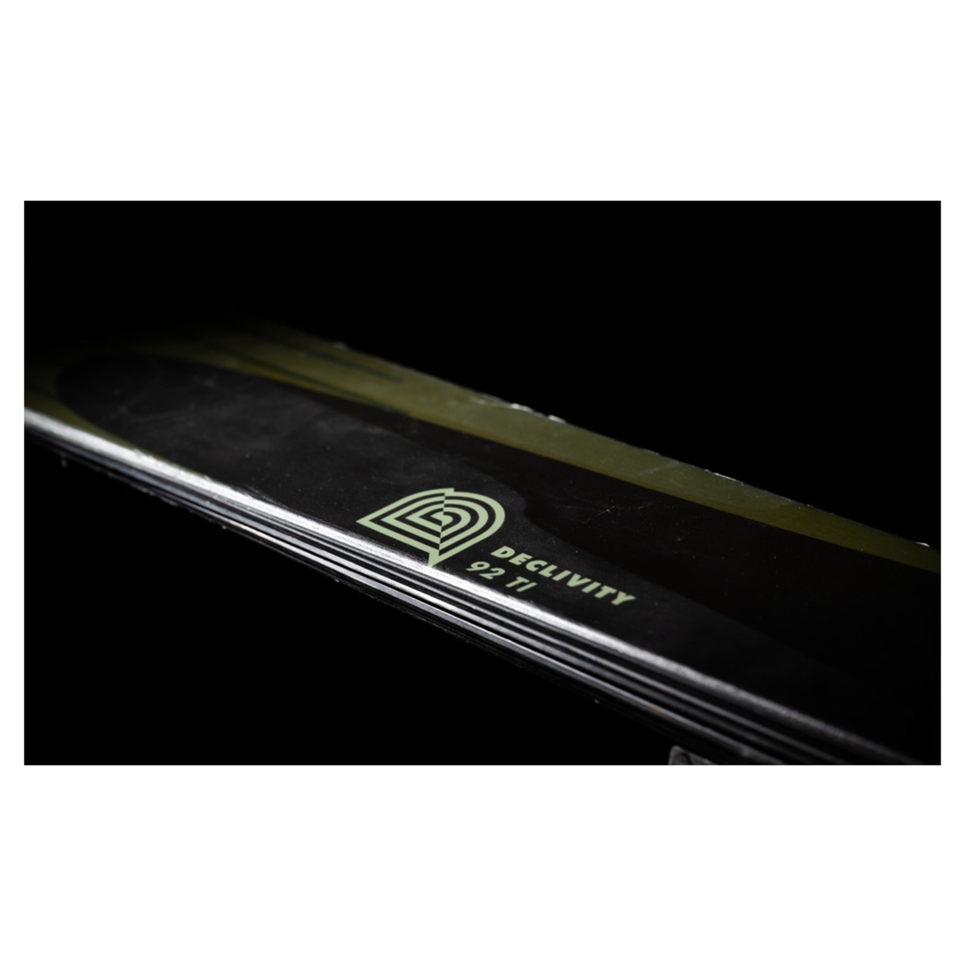 2024 Armada Declivity 92 Ti Skis