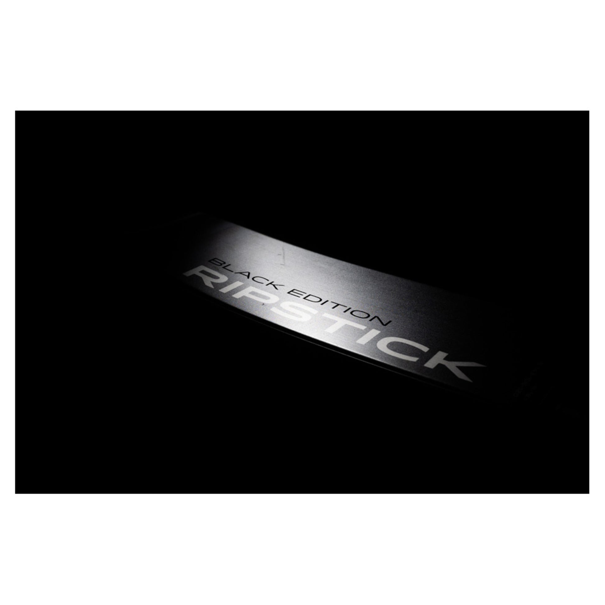 2024 Elan Ripstick 106 Black Edition Ski