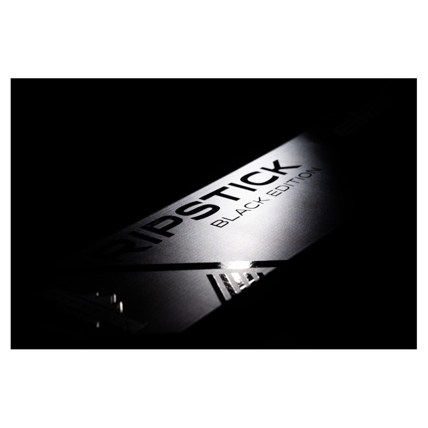 2024 Elan Ripstick 96 Black Edition Ski