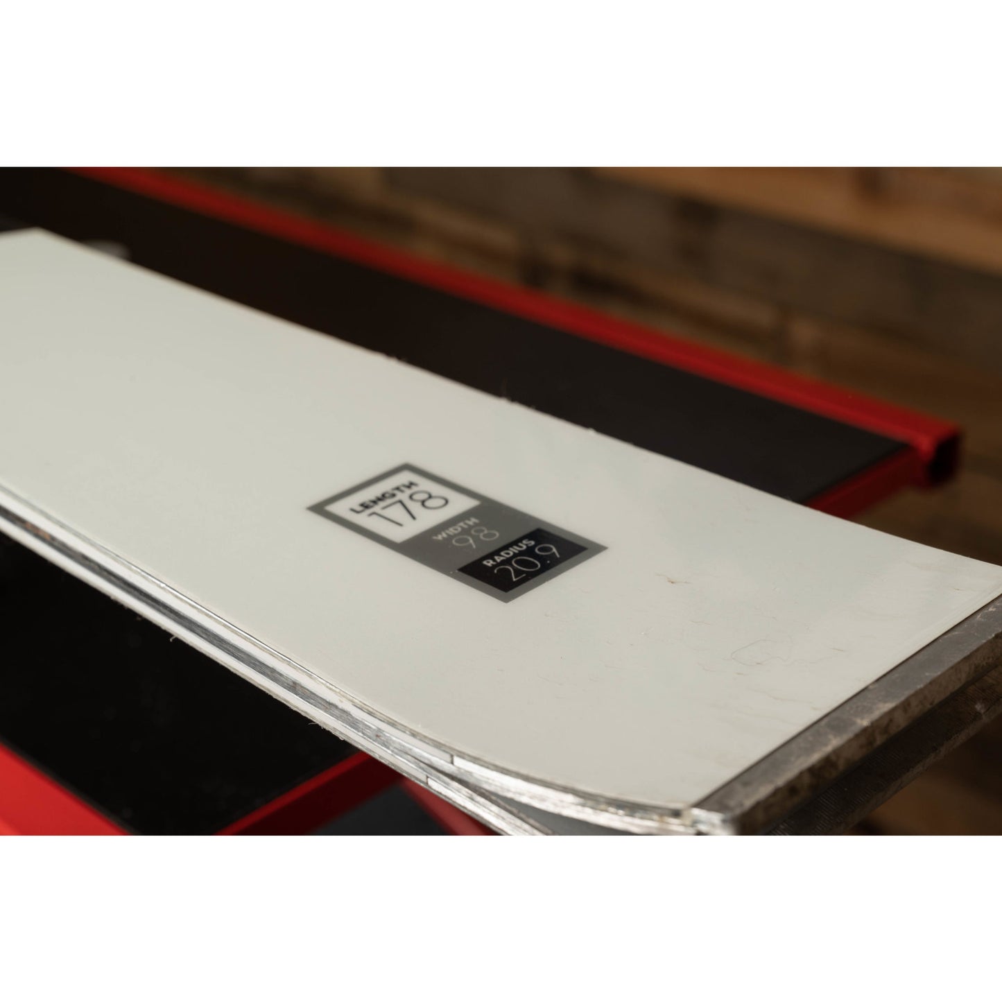 2024 Kastle MX 98 Skis