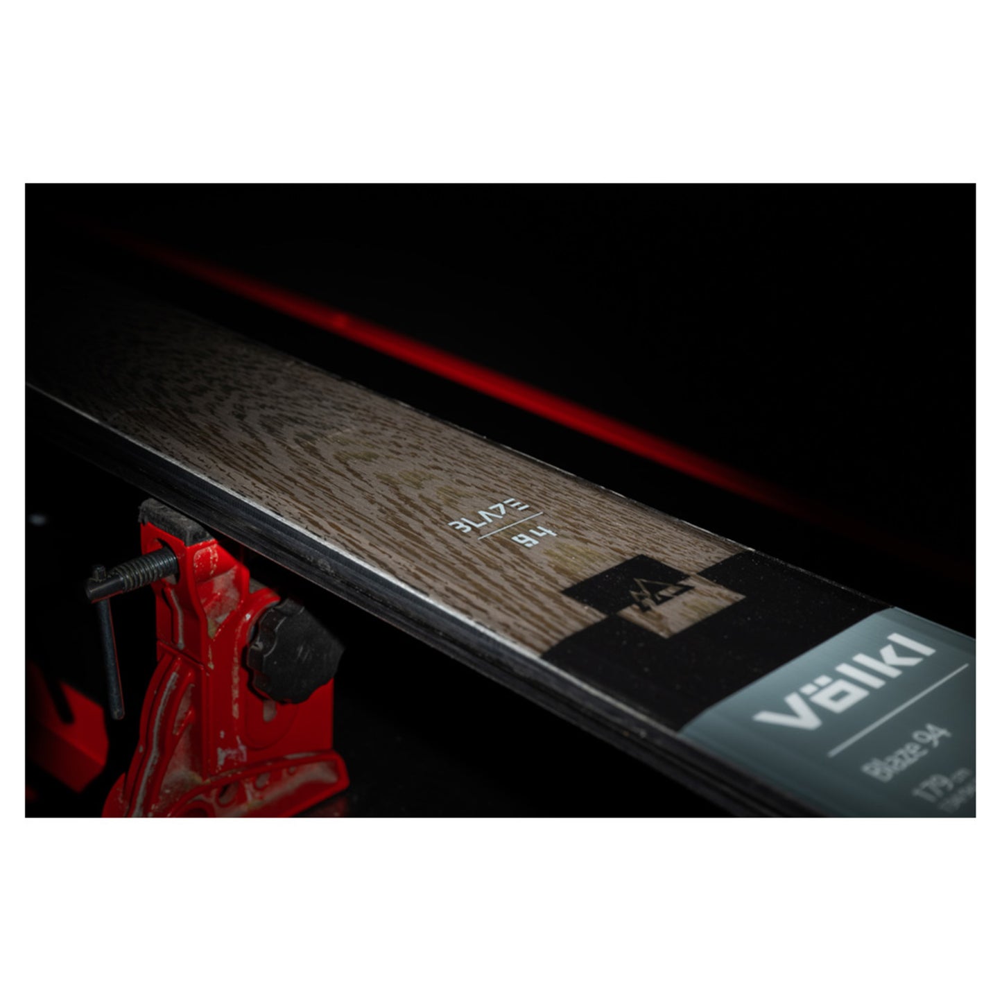 2024 Volkl Blaze 94 Ski