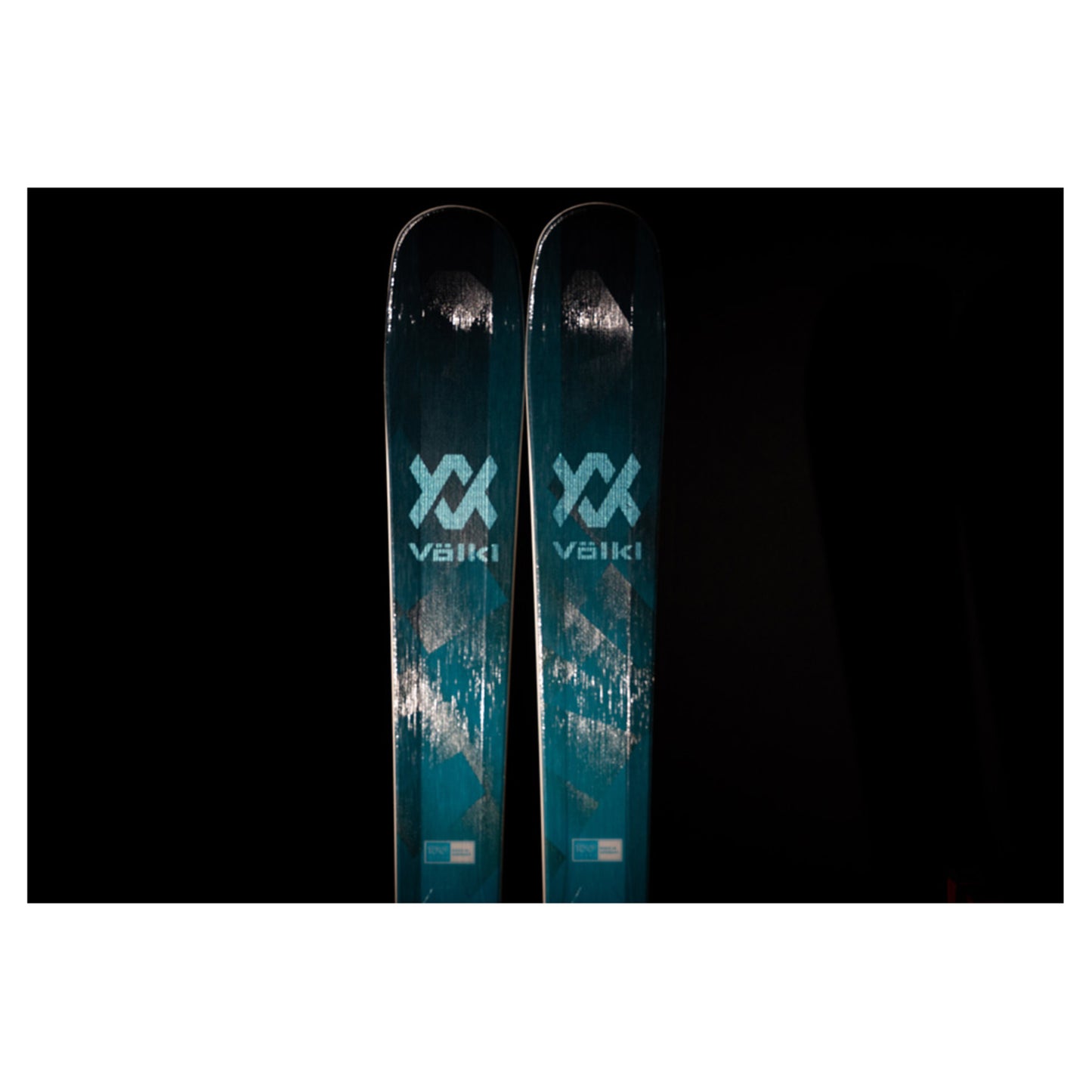 2024 Volkl Yumi 84 Womens Ski w Salomon Z10 Bindings POS/Marketplace