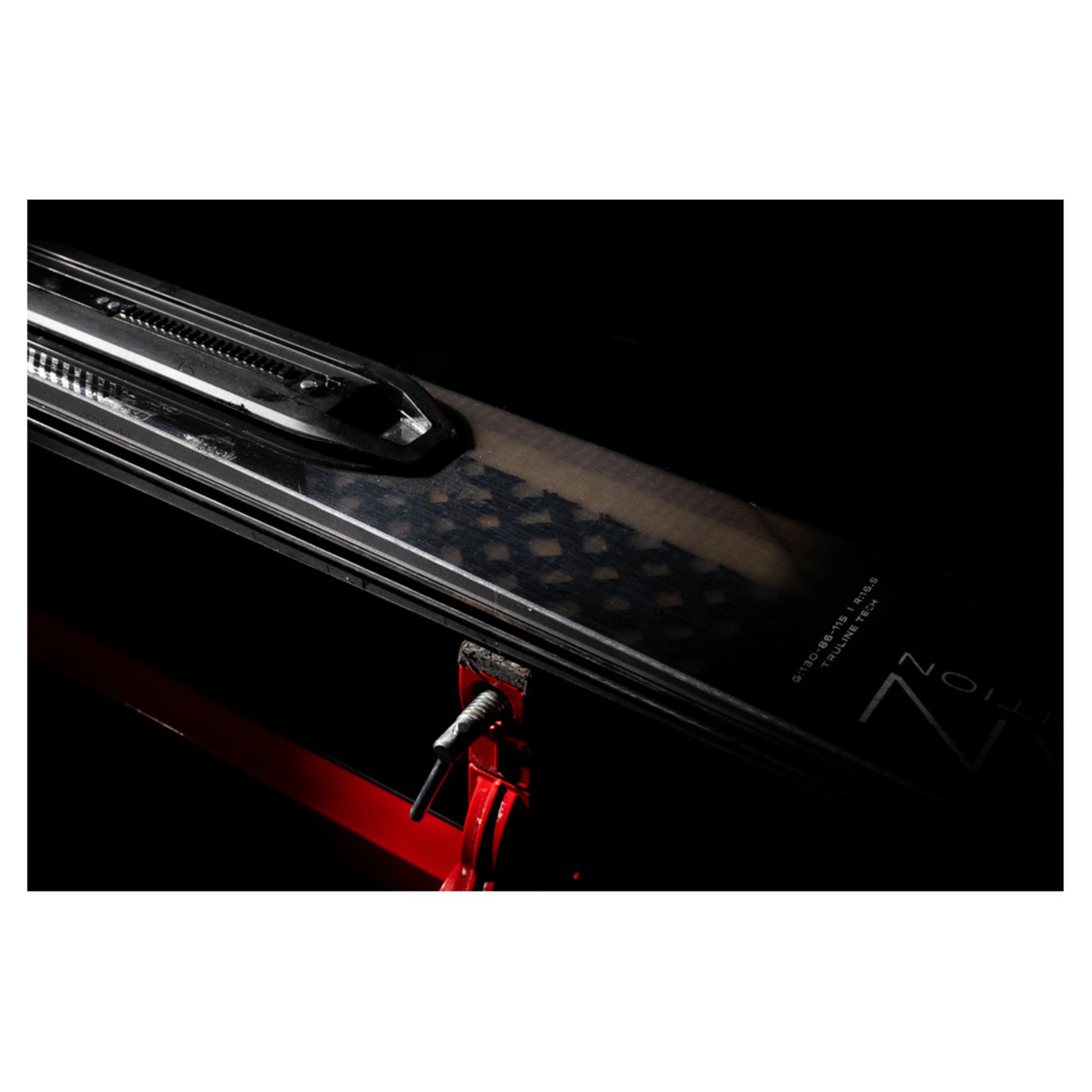 2025 Elan Wingman 86 Black Edition w EMX 12.0 GW Binding