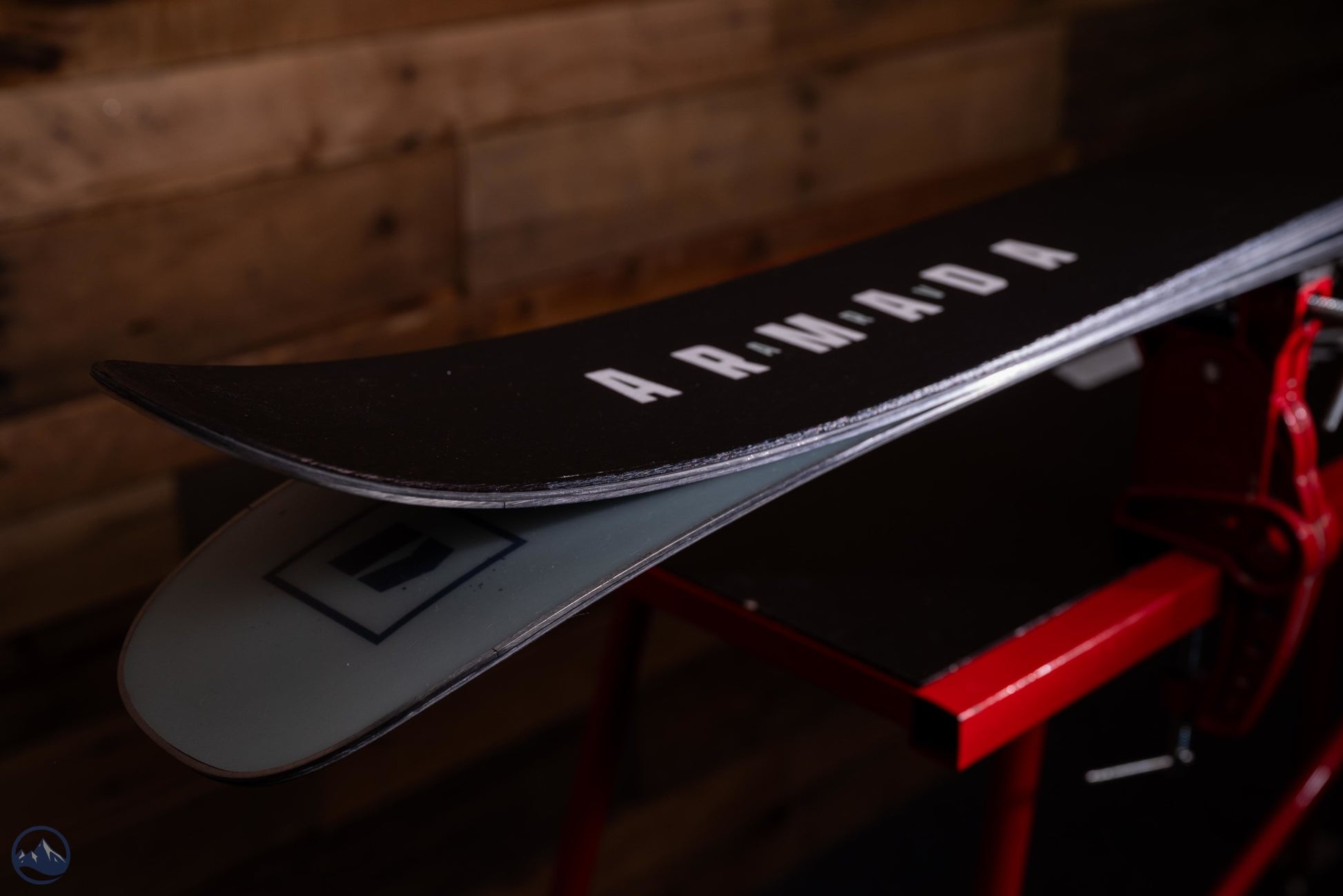 2026 Armada ARV 106 Skis