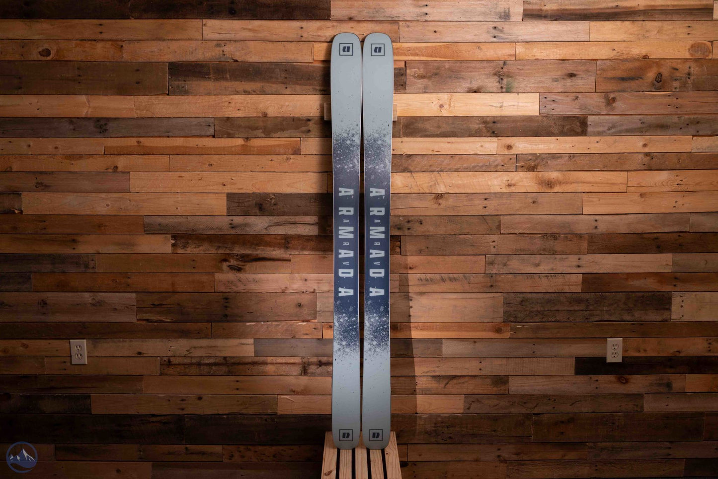 2026 Armada ARV 106 Skis