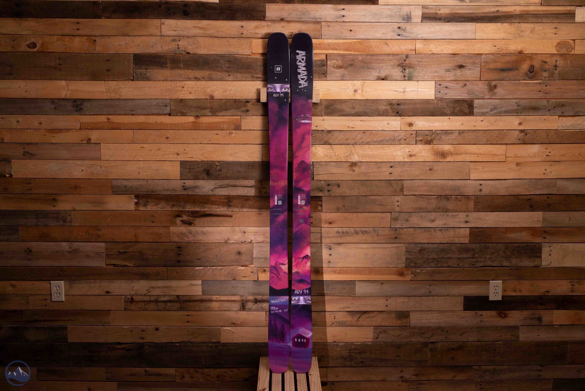 2026 Armada ARV 94 Skis
