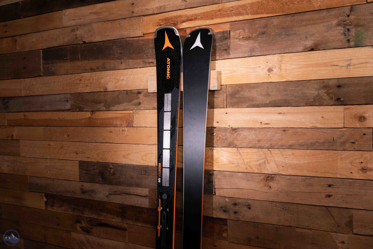 2026 Atomic Redster Q9 Revoshock S Skis W/ I 12 GW Black Bindings