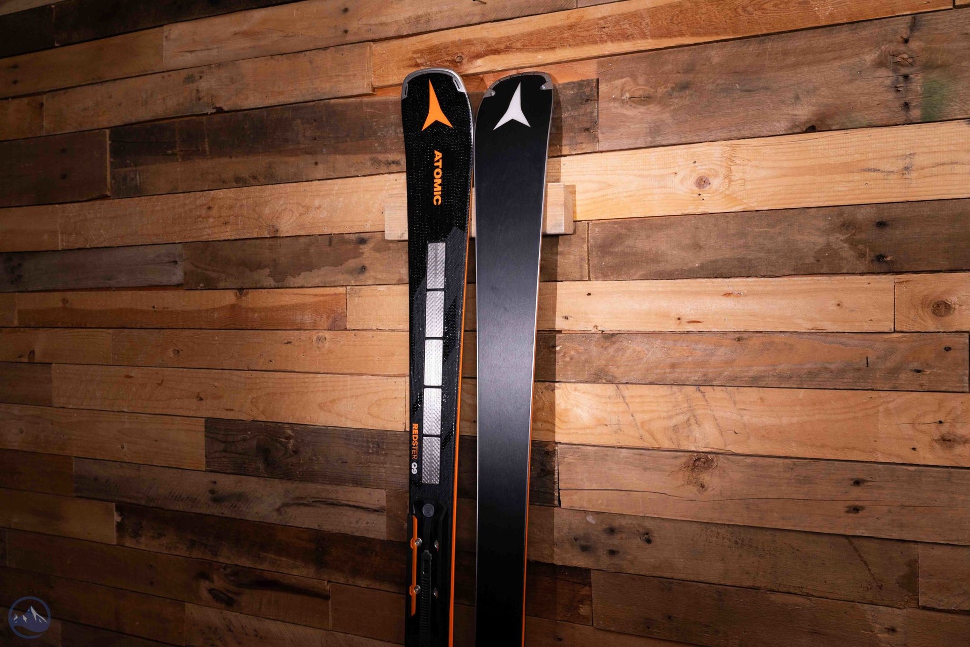 2026 Atomic Redster Q9 Revoshock S Skis W/ I 12 GW Black Bindings