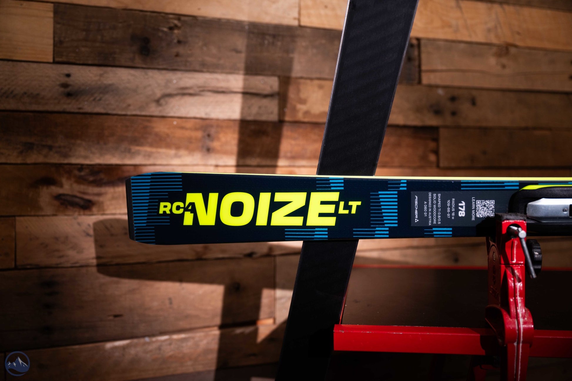 2027 Fischer RC4 NOIZE LT M-Track  Skis w/ RC4 Z12 GW PowerrailBindings