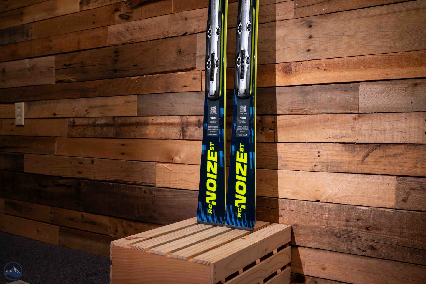 2027 Fischer RC4 NOIZE ST M-Track Skis w/ RC4 Z12 GW Powerrail Bindings