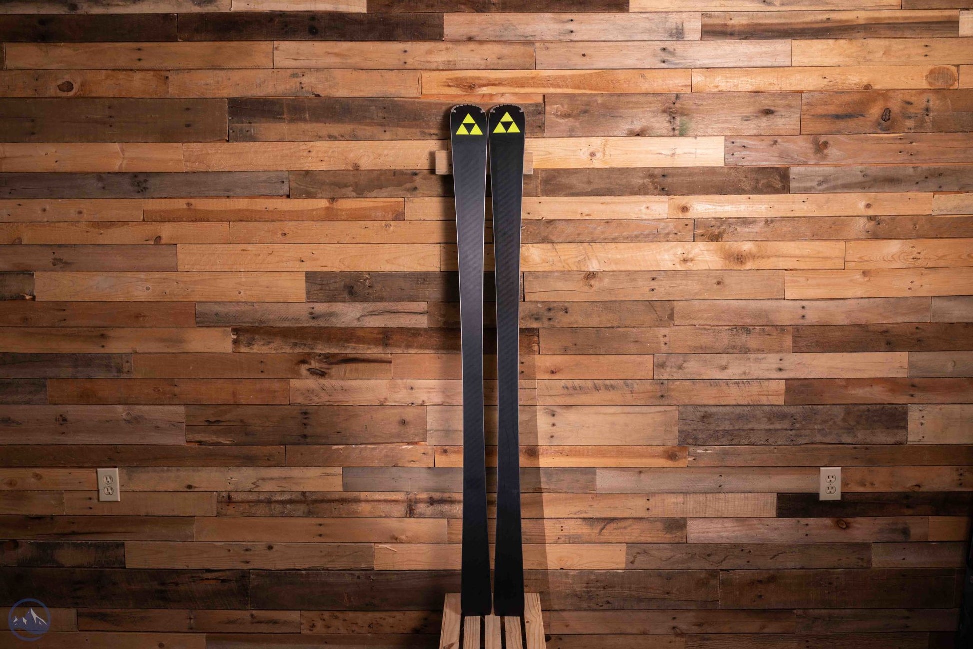 2027 Fischer RC4 NOIZE ST M-Track Skis w/ RC4 Z12 GW Powerrail Bindings